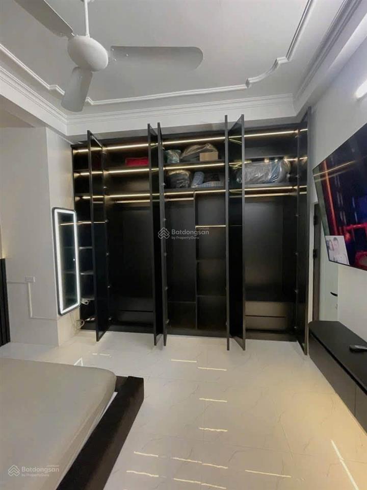 Bán lô góc ngõ 28/31 văn hương  tôn đức thắng, full nội thất dt 18m, 4 tầng, giá 5.3 tỷ