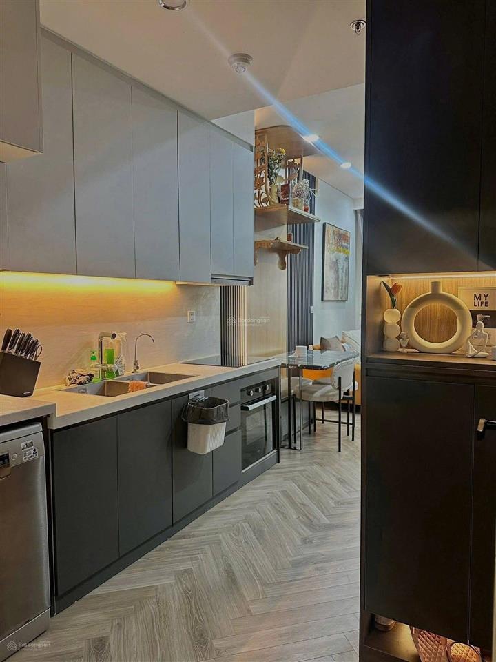 Bán nhà 45 khâm thiên  ngõ đoàn kết, nhà mới 5 tầng, 6 phòng full đồ, dt 55m, giá 12.8 tỷ