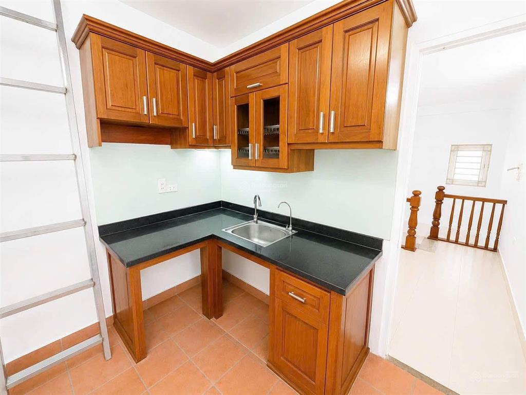 Bán nhà đầu ngõ 98 trung phụng  xã đàn, 5m ra đường ô tô, nhà đẹp dt 17m/5 tầng  giá 5.45 tỷ