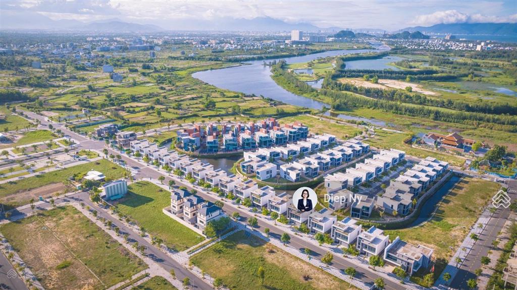 Bắt đáy ngay căn biệt thự 3 mặt tiền ven biển đảo ngọc đà nẵng hội an, 358,9m2, giá chỉ 19,5 tỷ