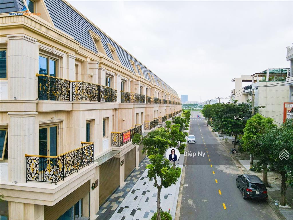 Chính chủ gửi bán nhà phố 4 tầng hạng sang regal pavillon đà nẵng  giá đầu tư 18,6 tỷ