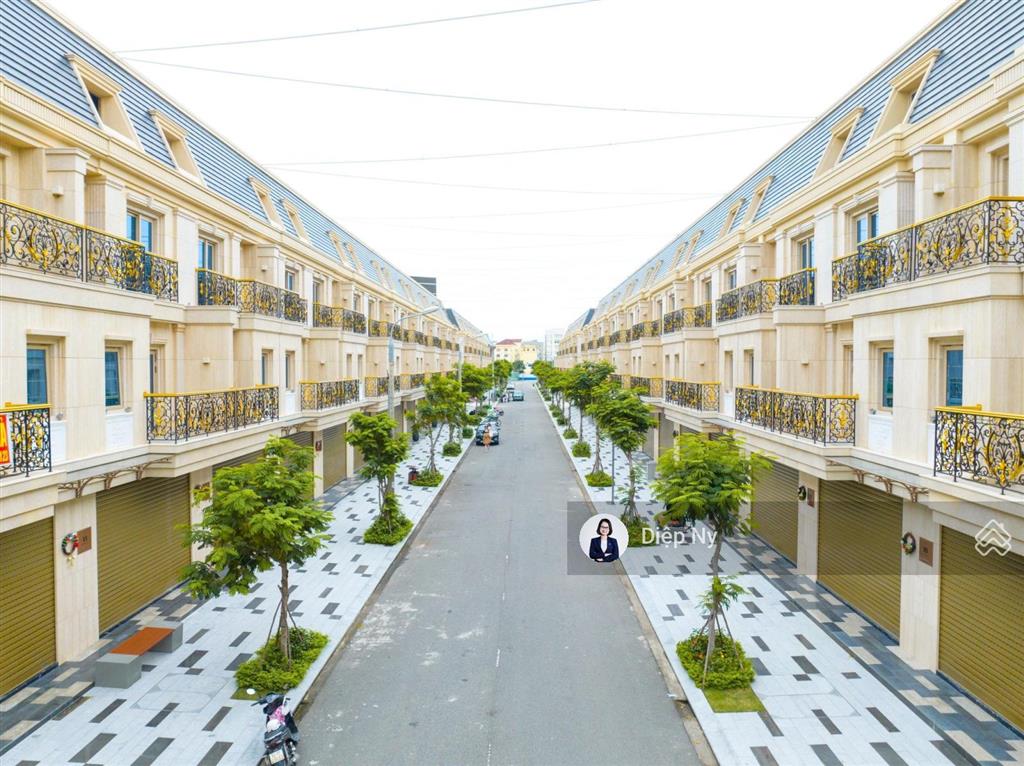 Chính chủ gửi bán nhà phố 4 tầng hạng sang regal pavillon đà nẵng  giá đầu tư 18,6 tỷ