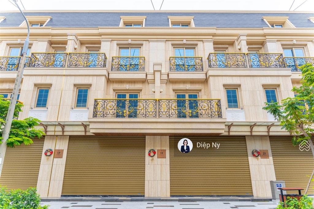 Chính chủ gửi bán nhà phố 4 tầng hạng sang regal pavillon đà nẵng  giá đầu tư 18,6 tỷ