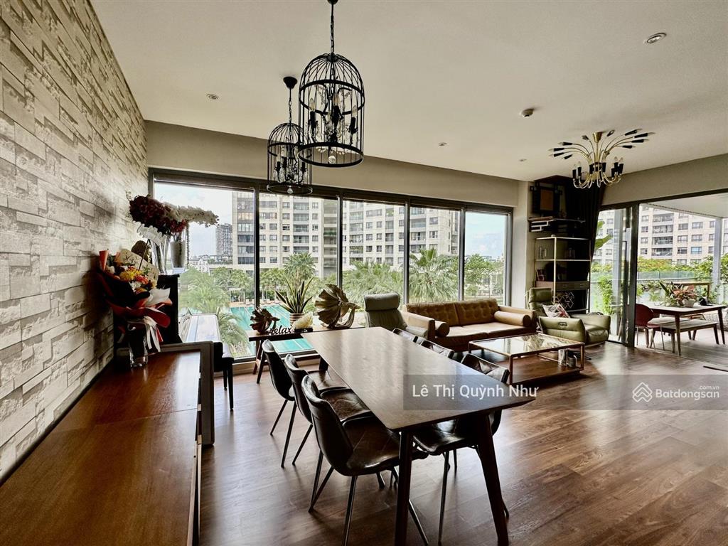 Hình thật sân vườn 3 phòng ngủ  dt 206m2  view thật  nội thất thật  gía 28,8 tỷ