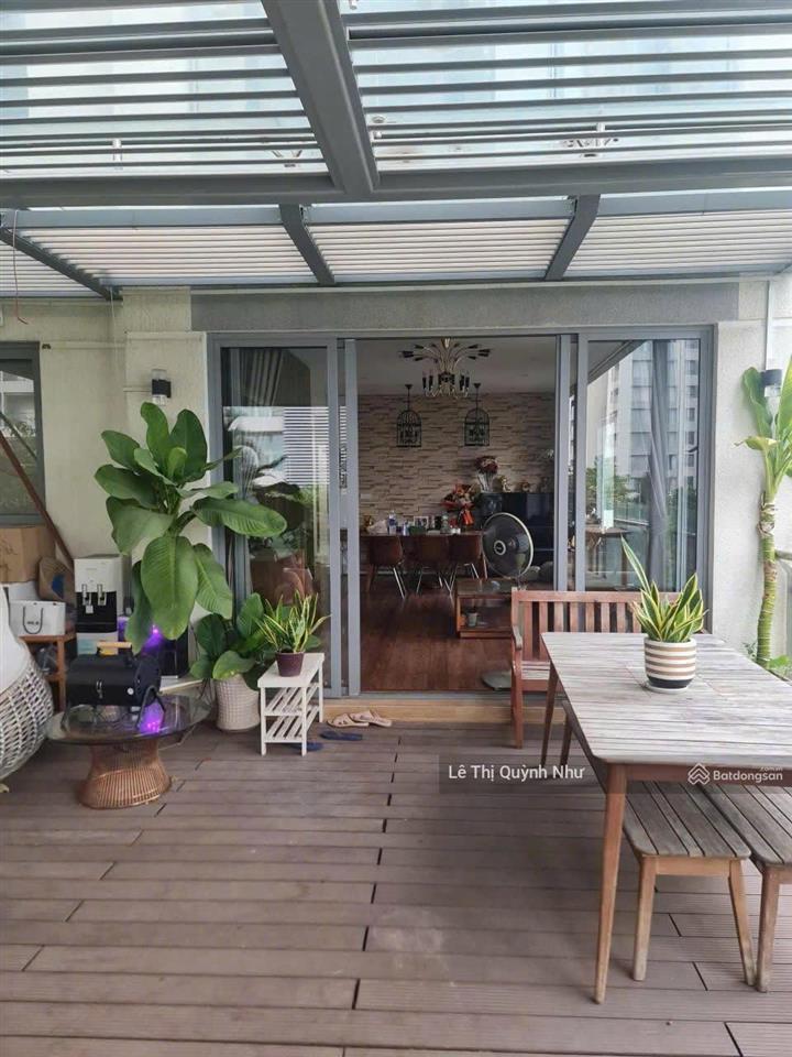 Hình thật sân vườn 3 phòng ngủ  dt 206m2  view thật  nội thất thật  gía 28,8 tỷ