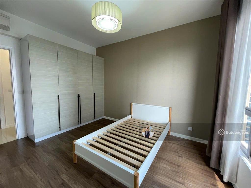 Hình nhà thật||giao dịch 3 phòng ngủ dt 150m2 tầm nhìn hồ hơi thấpgía 24 tỷsẵn hđt 80triệu/tháng