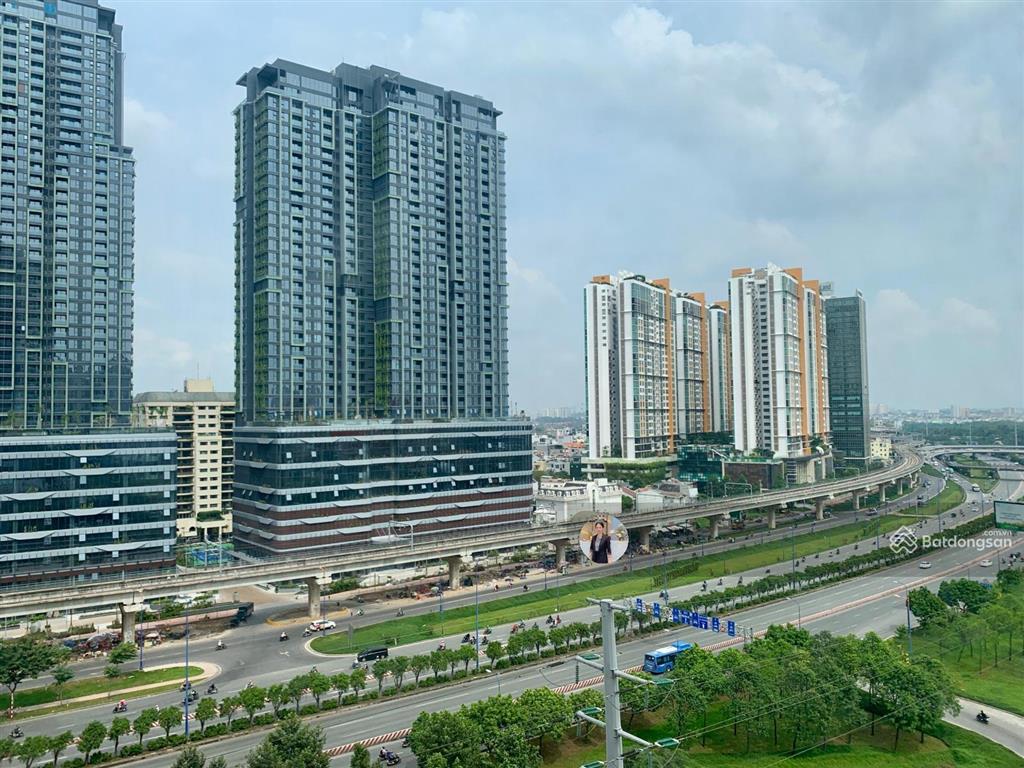 Quảng cáo thật  hình thật, 2 phòng ngủ eh  dt 104m2  căn góc độc quyền  view lm81