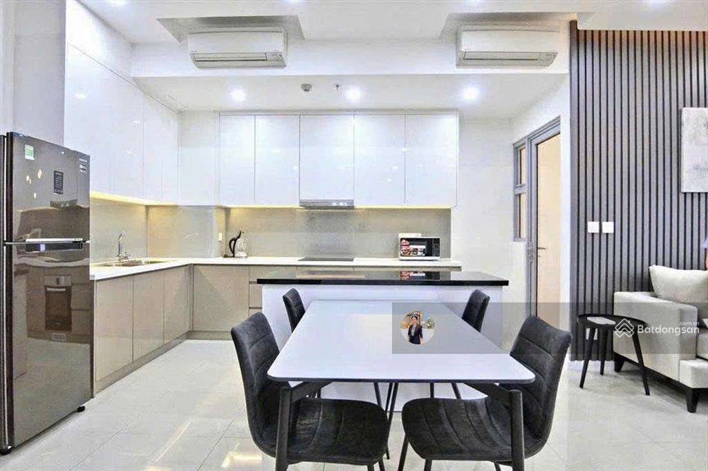 Quảng cáo thật  hình thật, 2 phòng ngủ eh  dt 104m2  căn góc độc quyền  view lm81