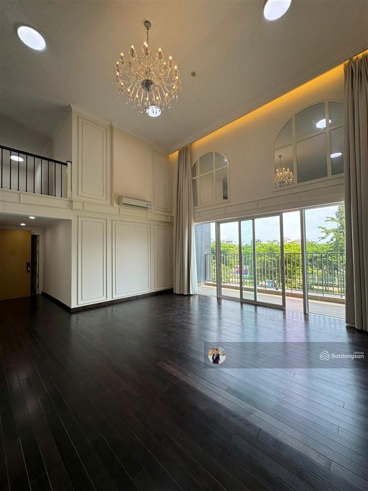 Nhà mới 100%  duplex thông tầng cổ điển  dt 356 m2  giá 23 tỷ  bấm xem hình ảnh thật