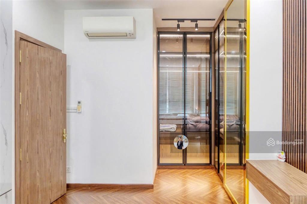 Công ty chào bán penthouse vista verde  dt 310m2  thiết kế sang trọng  cổ điển  giá 27 tỷ