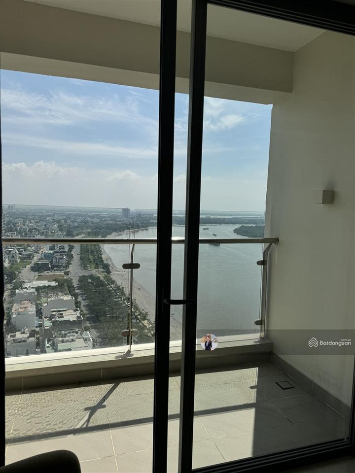 Giá và hình thực tế | 2 phòng ngủ | dt 97m2 | giá 15,6 tỷ | view trực diện sông đông nam (ko che)