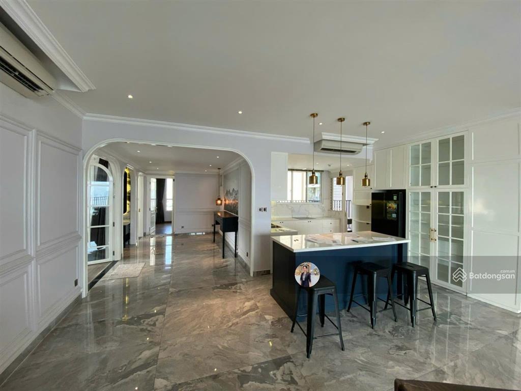 Nóng hơn mùa hè  nhà thật  view thật 4 phòng ngủ trực diện sông không che dt 204 m2  giá 19,5 tỷ
