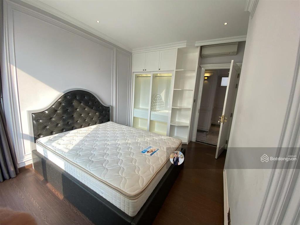 Nóng hơn mùa hè  nhà thật  view thật 4 phòng ngủ trực diện sông không che dt 204 m2  giá 19,5 tỷ
