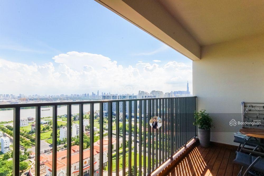 Nóng hơn mùa hè  nhà thật  view thật 4 phòng ngủ trực diện sông không che dt 204 m2  giá 19,5 tỷ