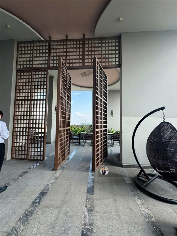 Nhà và hình thật | duplex thông trần 4 phòng ngủ  dt 217m2 giá 18 tỷ | đông nam