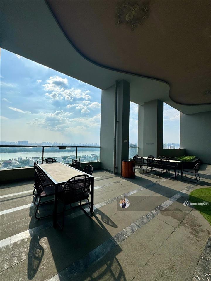 Nhà và hình thật | duplex thông trần 4 phòng ngủ  dt 217m2 giá 18 tỷ | đông nam