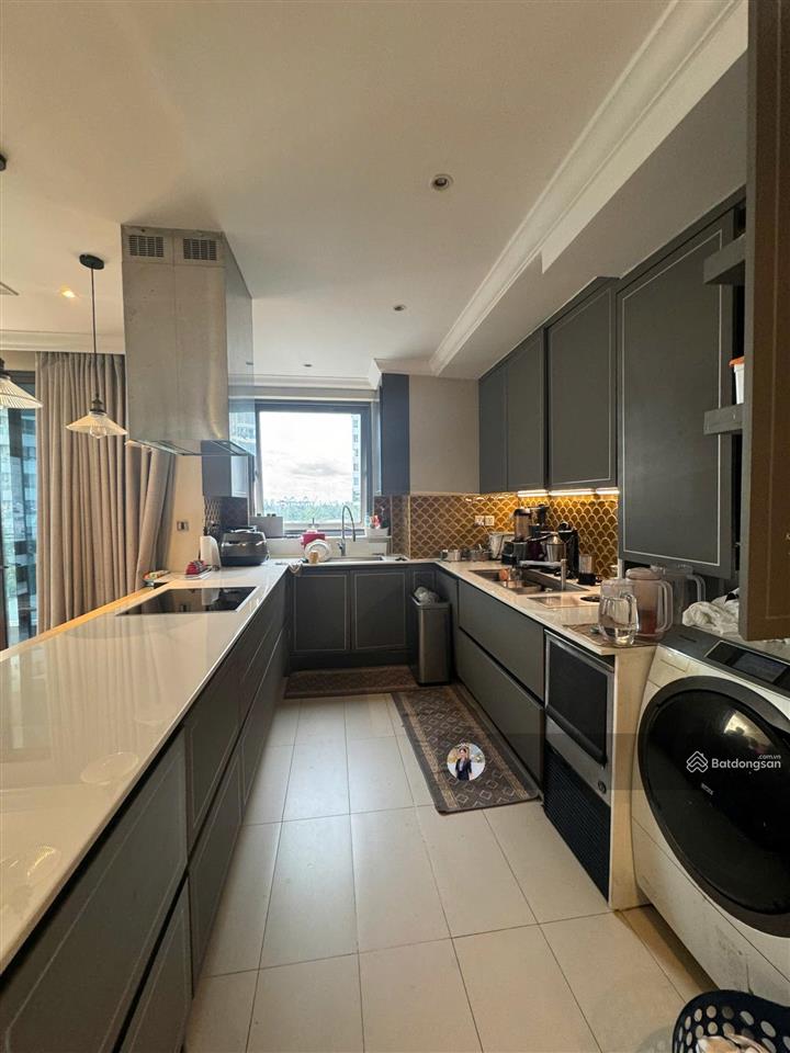 Tin trực tiếp chính chủ | 3 phòng ngủ đảo kim cương | dt 143m2 | giá 18,6 tỷ