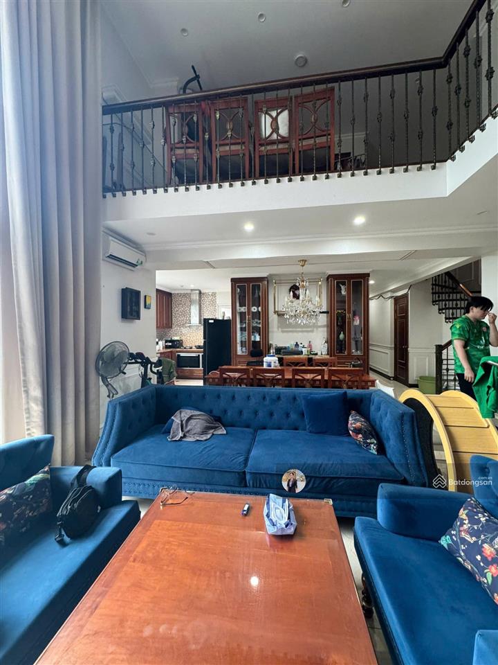 Tin trực tiếp chính chủ | hình thực tế | duplex thông trần 5pn  3wc | dt 248m2 | gía 23 tỷ