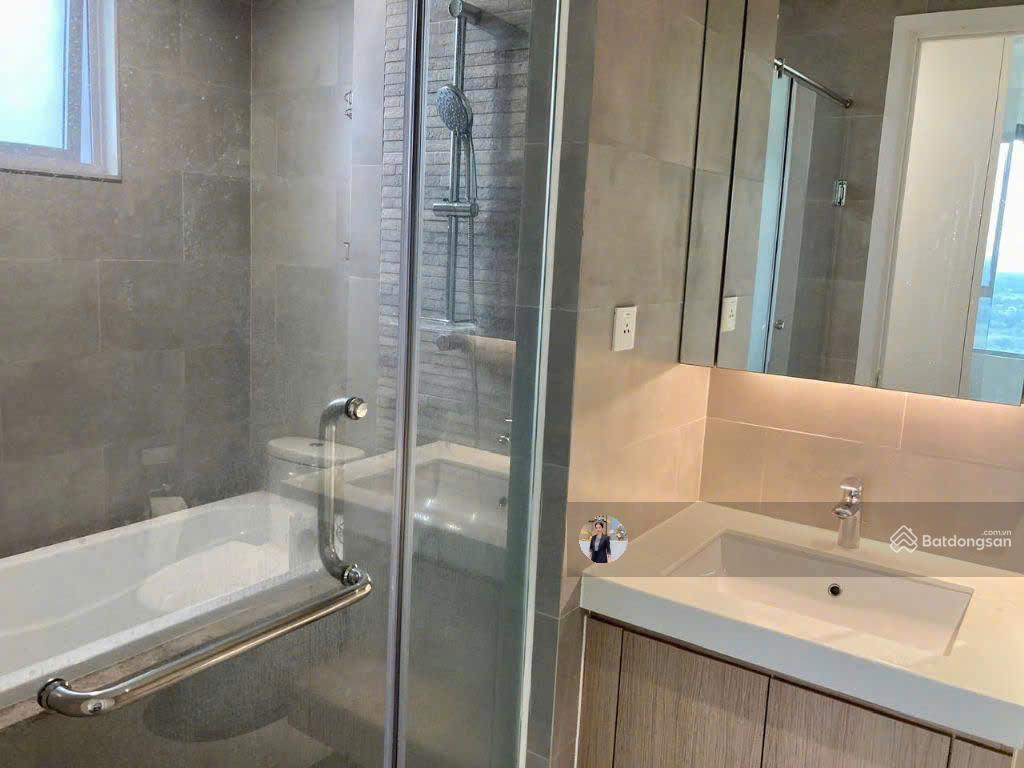 Nhà thực tế  thông tin đúng | 3 phòng ngủ | tháp 3 | dt 141m² | view city | giá 23 tỷ