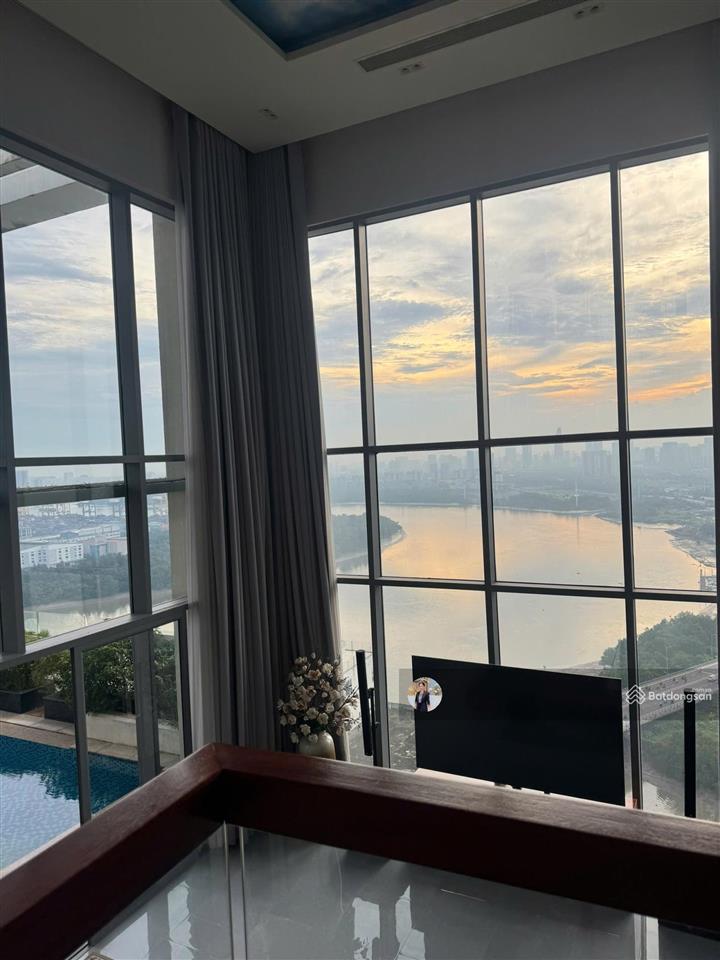 Nhà thật  tin thật | penthouse pool  dt 564m2 | view trực diện sông không che | giá 130 tỷ