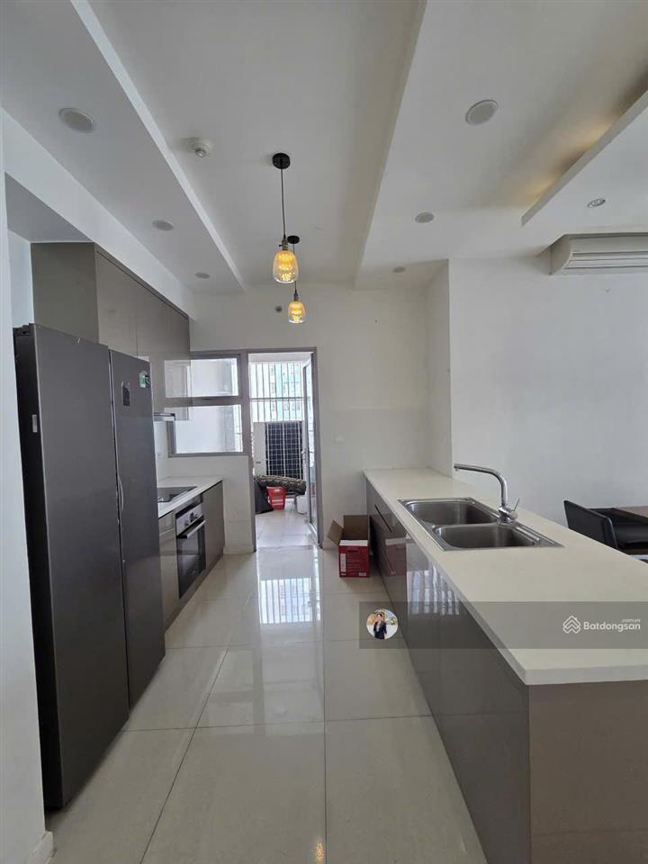 3 phòng ngủ | tháp thương mại | giá 16,5 tỷ