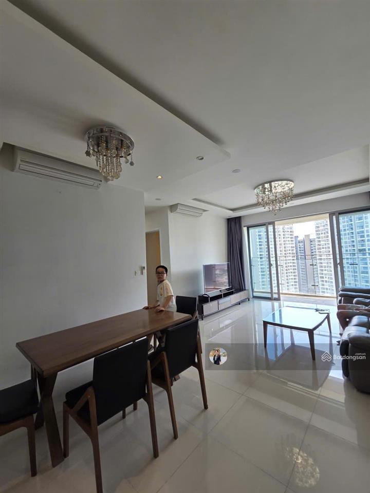 3 phòng ngủ | tháp thương mại | giá 16,5 tỷ