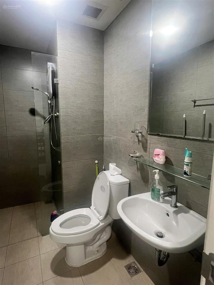 Chính chủ bán gấp căn hộ hausneo, tầng trung, view cực thoáng, 2pn, 2wc, sổ hồng riêng, giá 4.280