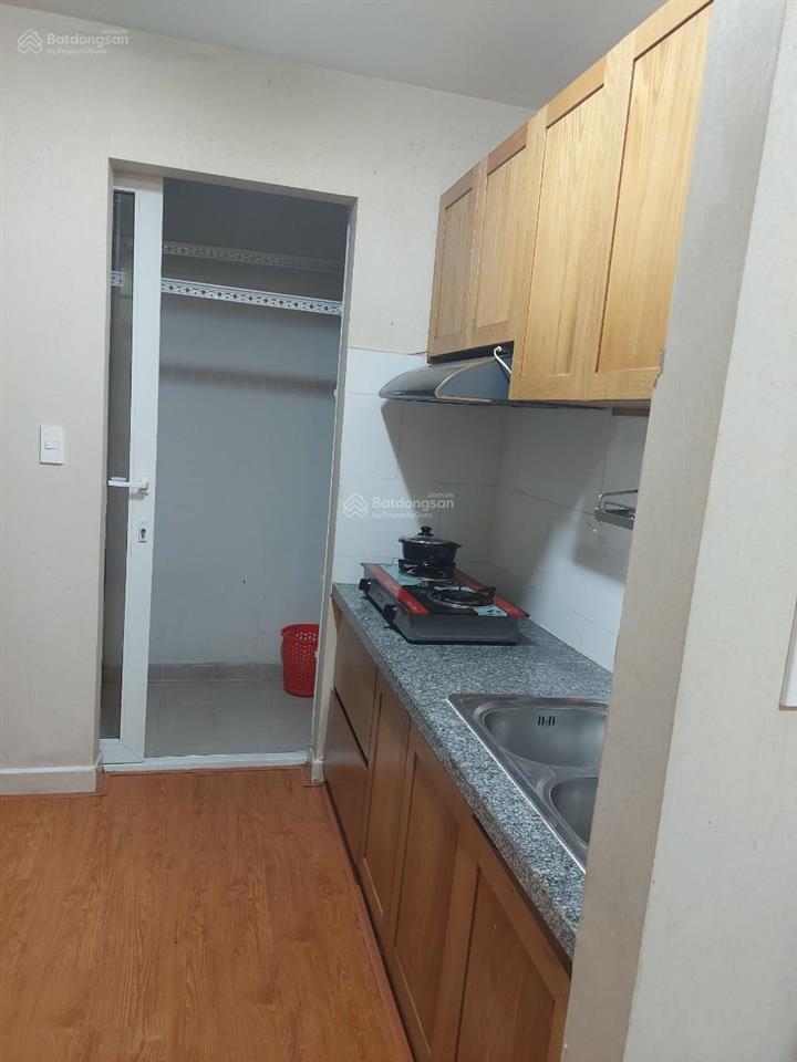 Bán căn hộ cbd tầng trung, ,view hồ bơi, 3pn, 2wc, suất nội bộ giá tốt chỉ 3.3 tỷ, giữ lại 100tr