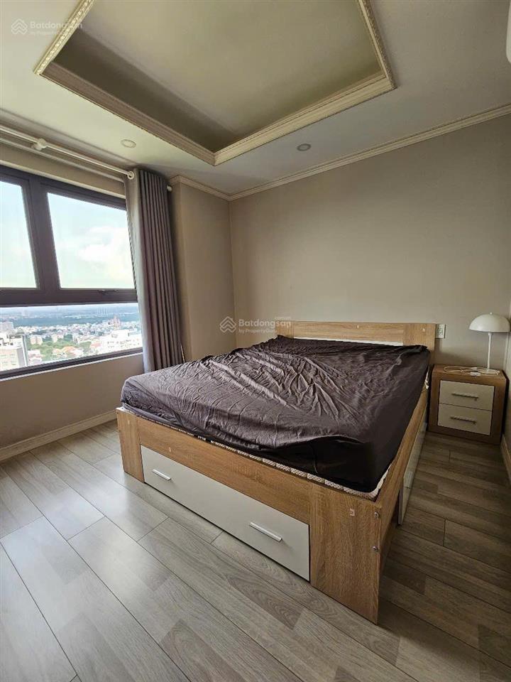 Chính chủ gửi bán căn hộ homyland riverside, 107m2, tầng cao view sông, 3pn, 2wc, giá 7 tỷ bớt thêm