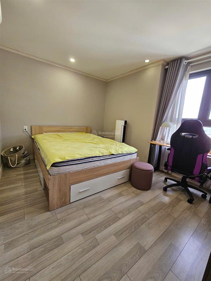 Chính chủ gửi bán căn hộ homyland riverside, 107m2, tầng cao view sông, 3pn, 2wc, giá 7 tỷ bớt thêm