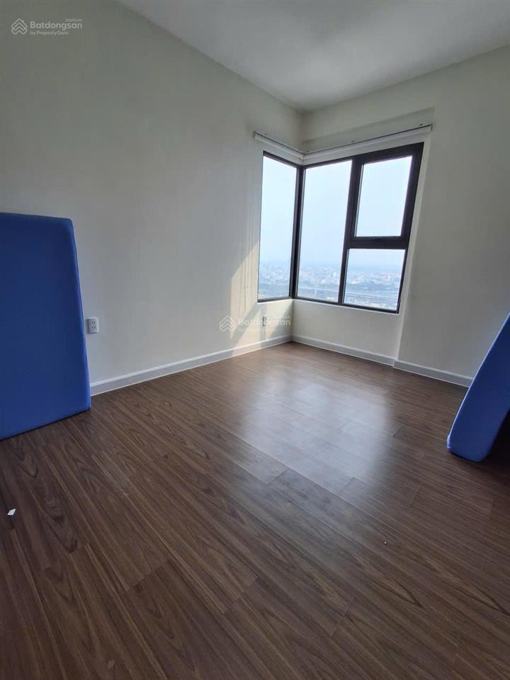 Bán gấp căn hộ chung cư safira khang điền, 5,55 tỷ, 90m2, võ chí công, phú hữu, q9, hcm