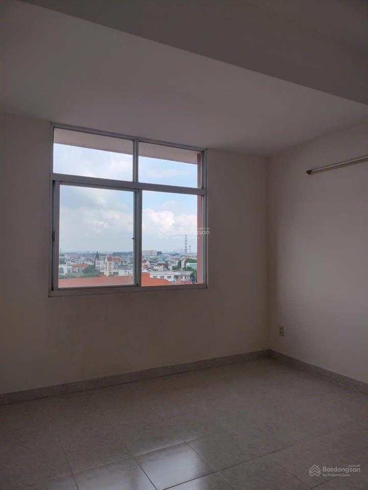 Bán nhanh căn hộ tái định cư cao ốc bình minh, 2pn 1wc  76m2, giá chỉ 2.7 tỷ còn bớt!