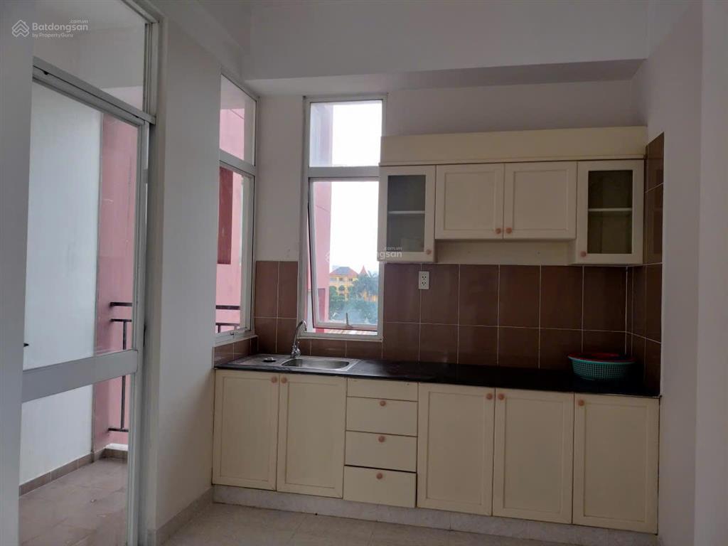 Bán nhanh căn hộ tái định cư cao ốc bình minh, 2pn 1wc  76m2, giá chỉ 2.7 tỷ còn bớt!