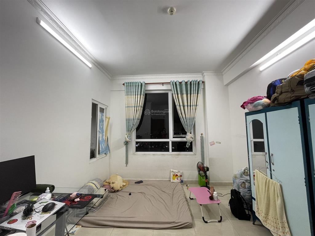 Bán nhanh căn góc tầng cao chung cư cbd, 3pn 2wc, giá 3.4 tỷ giữ lại 100 triệu