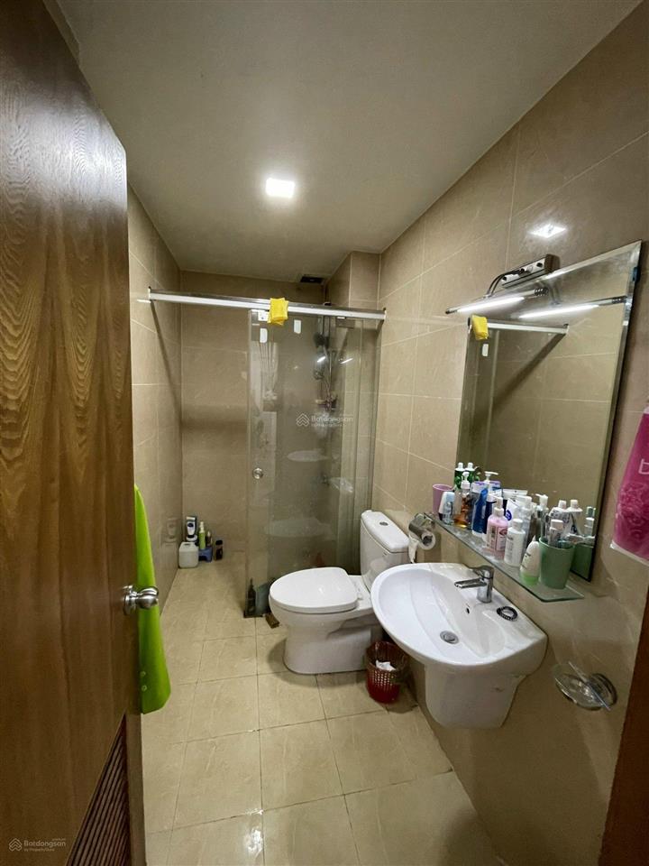 Bán nhanh căn góc tầng cao chung cư cbd, 3pn 2wc, giá 3.4 tỷ giữ lại 100 triệu