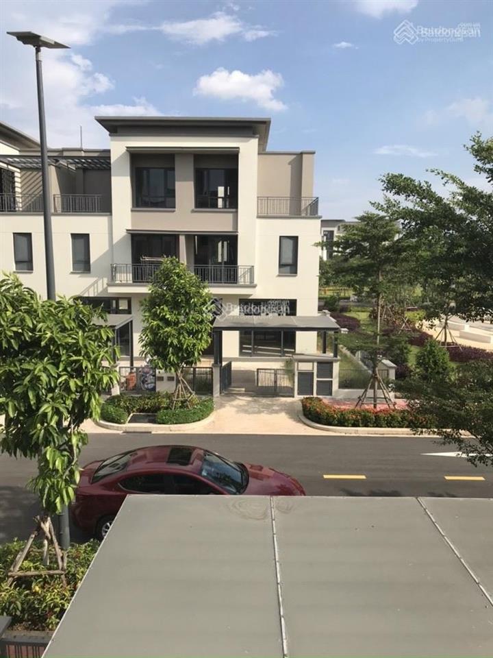Small townhouse swan park 1a, dt 6,3x17m.  0907 424 ***