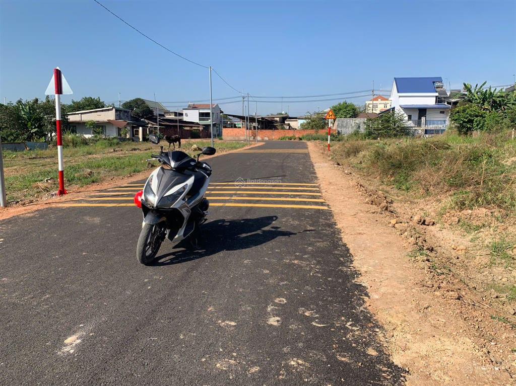 Cần bán lô đất ngay kcn giang điền trảng bom giá 1.5 tỷ sổ hồng riêng  0933 722 ***