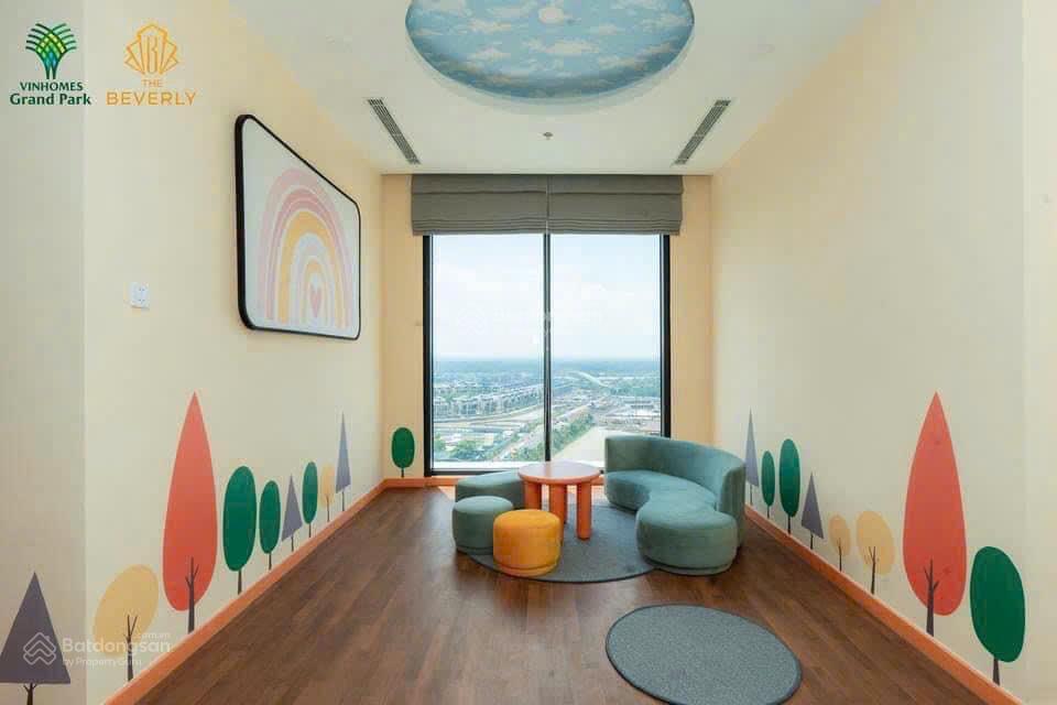 Chính chủ cần bán căn hộ studio vinhome grand park thủ đức tòa be7 ngay siêu thị vincom giá 2.4 tỷ