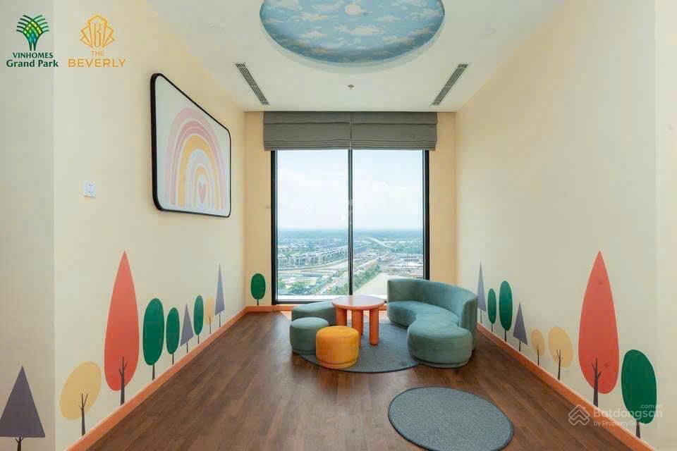 Chính chủ cần bán căn hộ studio be7 vinhome grand park giá 2.27 tỷ sổ hồng riêng 0933 722 ***