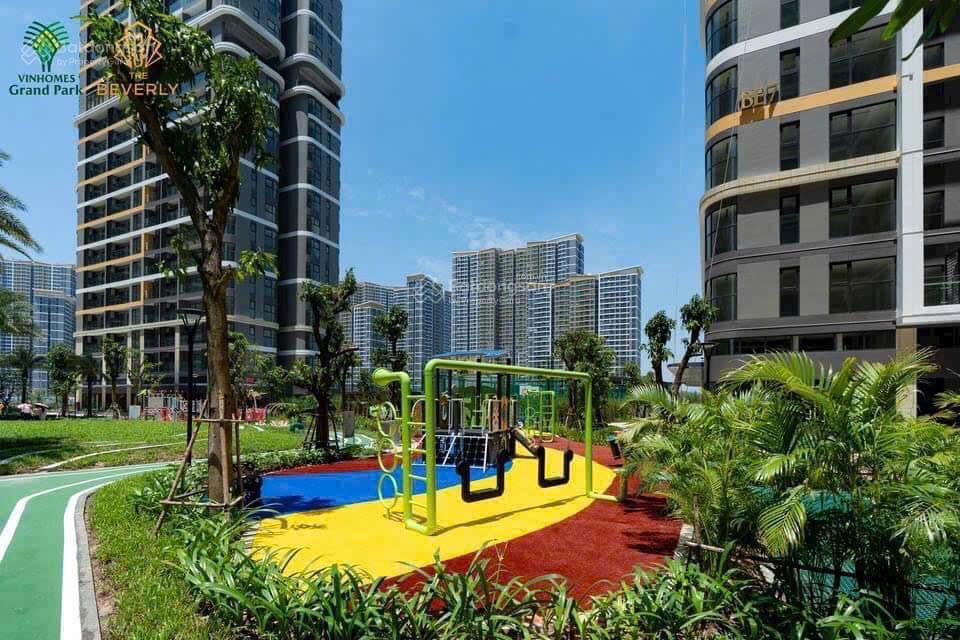 Chính chủ cần bán căn hộ studio beverly vinhome grand park giá 2.2 tỷ sổ hồng riêng có hỗ trợ vay