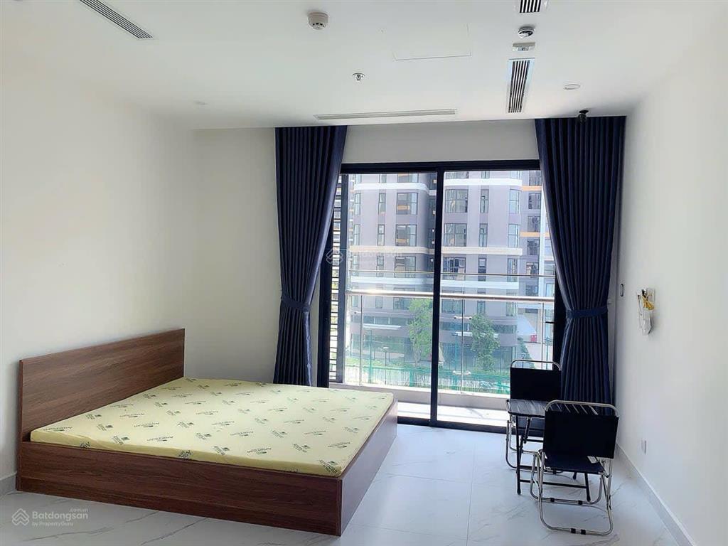 Chính chủ cần bán căn hộ studio beverly vinhome grand park giá 2.2 tỷ sổ hồng riêng có hỗ trợ vay