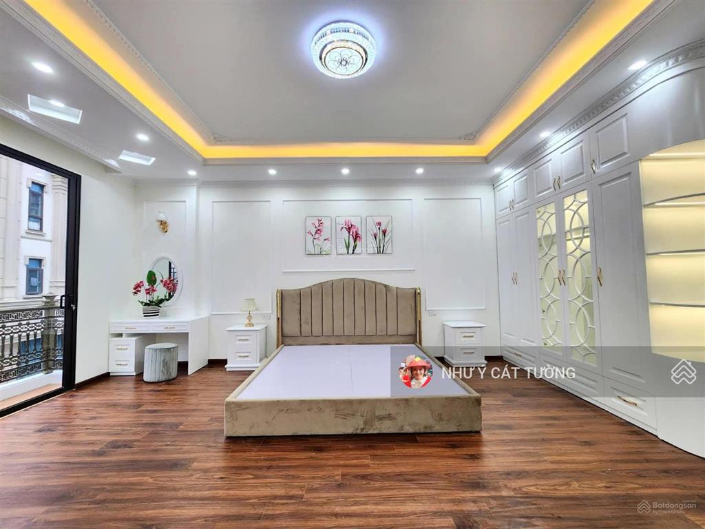 Độc quyền! tôn thất tùng, ngõ thông, 35m ra ô tô, ngõ to, nhà mới, 45m2*5t chào 8,6 tỷ