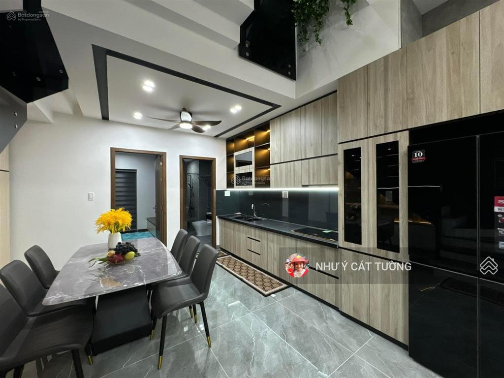 Gấp! phố vip tây sơn, kinh doanh, lô góc, sân riêng, 48m2*9,6 tỷ