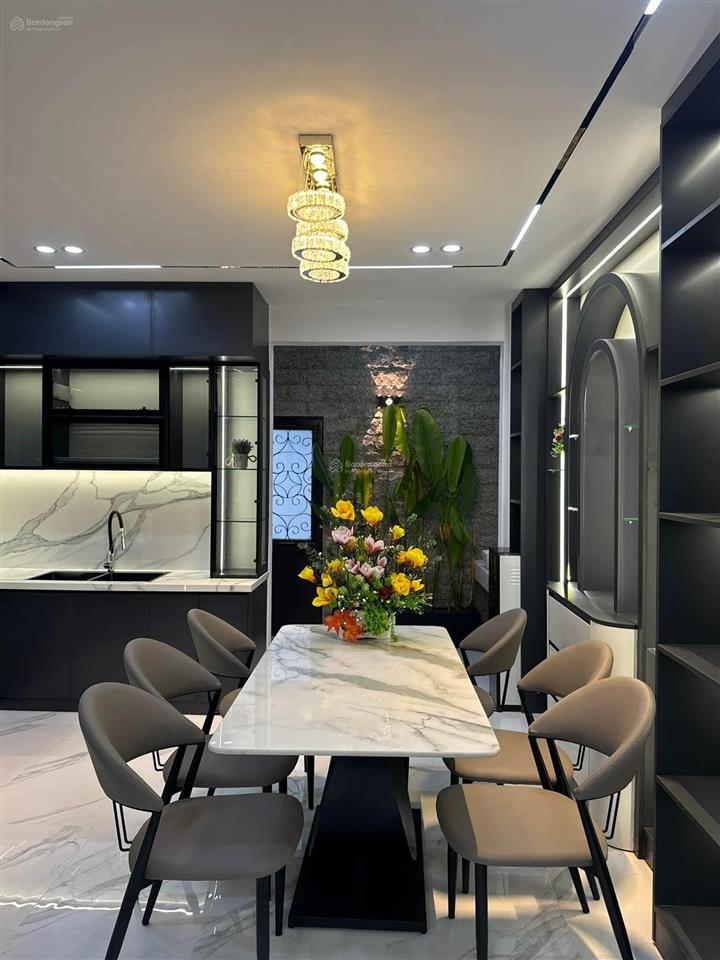 Xây mới! tôn đức thắng, 10m ô tô, thông, thoáng 42m2*5 tầng 8,1 tỷ