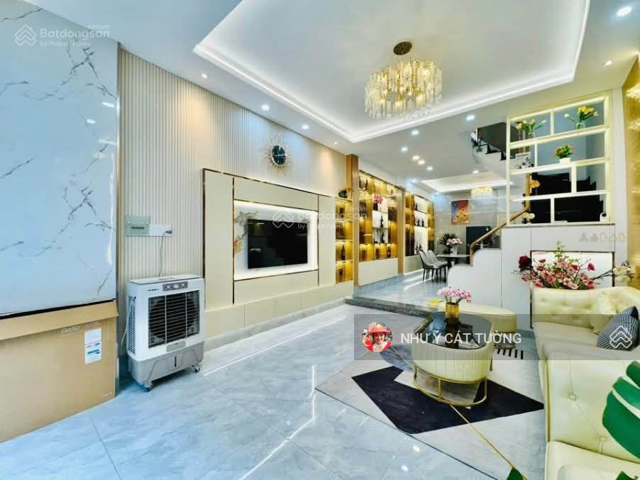 Cực sốc! thái thịnh, lô góc, gần phố, ngõ nông, 25m ô tô tránh