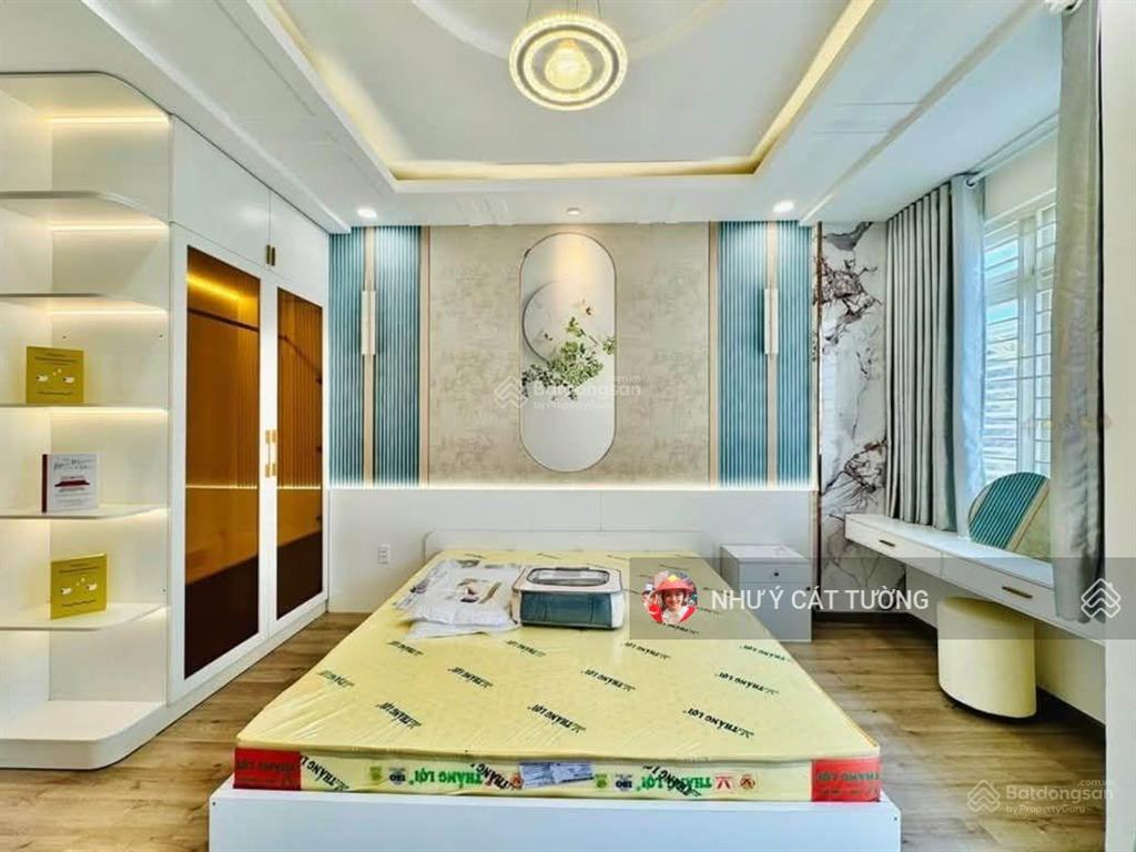 Cực sốc! thái thịnh, lô góc, gần phố, ngõ nông, 25m ô tô tránh