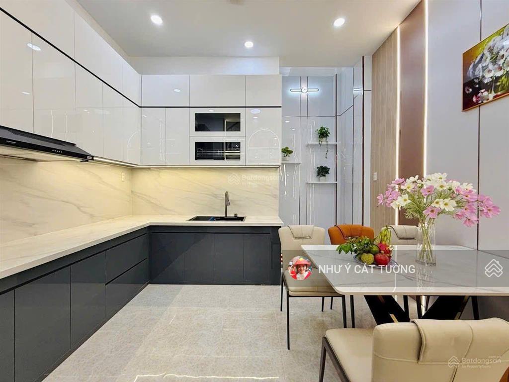 Lô góc xã đàn! 5m ra ô tô, ngõ thông, ba gác phi, mặt tiền 4.6m, 46m²*5t