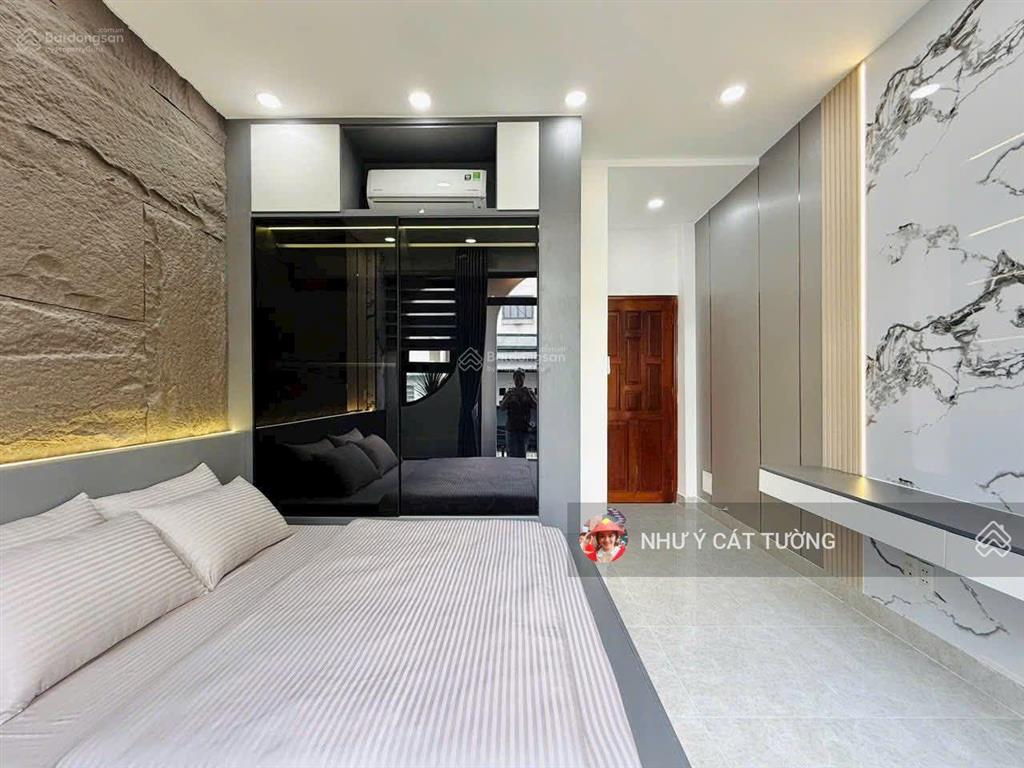 Lô góc xã đàn! 5m ra ô tô, ngõ thông, ba gác phi, mặt tiền 4.6m, 46m²*5t