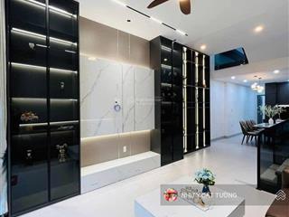 Giảm sốc tôn đức thắng lô gócnhà dân cần bán rất gấp 46m 5 tầng cực kì chắc chắn
