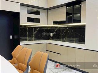 Chính chủ cho thuê nhà nguyên căn thái hà ngõ oto, nhà mới đẹp đẩy đủ nội thất 15 triệu/ tháng